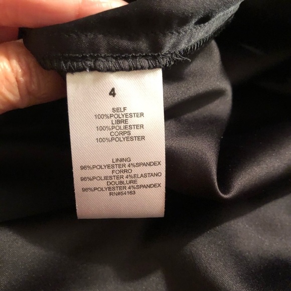 Jessica Simpson LBD Belted with Open Sleeves Sz 4 - Picture 8 of 9